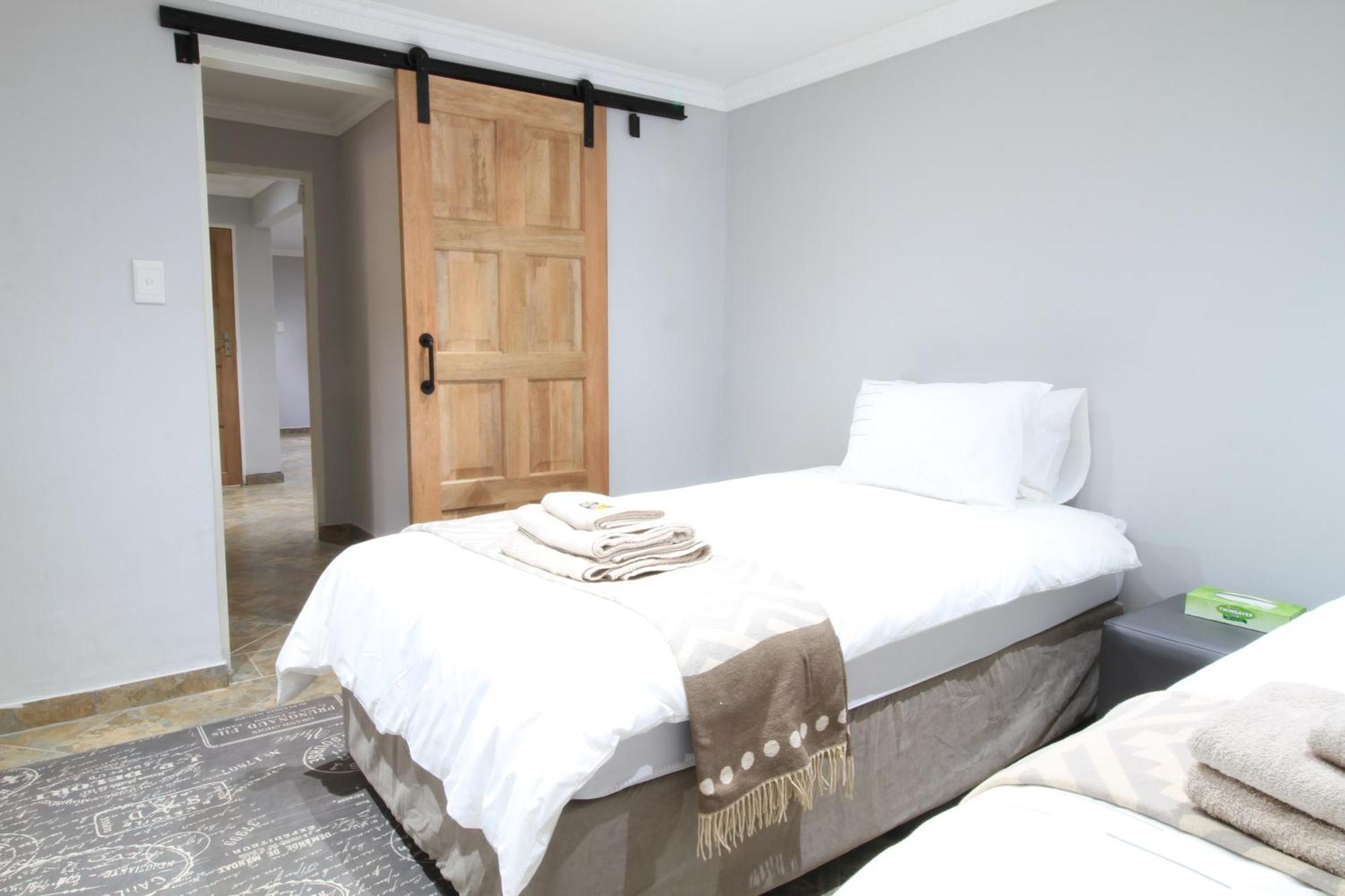 7 At Brainline Daire Pretoria-Noord Dış mekan fotoğraf